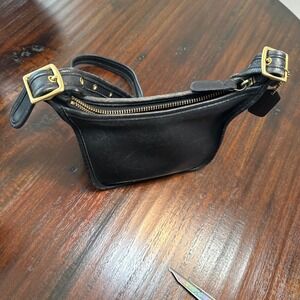 Coach VTG Janice Legacy Crossbody Bag Womens S/M Black Leather 9950